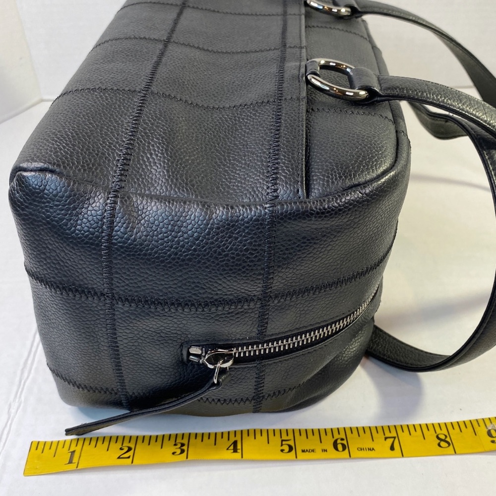 CHANEL Vintage Caviar Square Quilted Bowler Bag - Picture 10 of 17